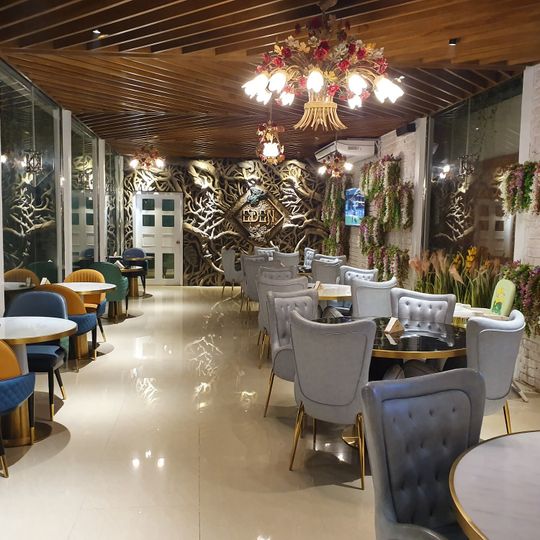 Cafe Eden