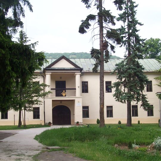 Kaštieľ Detrichovcov, kaštieľ