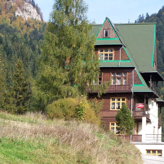 Schronisko PTTK "Trzy Korony"