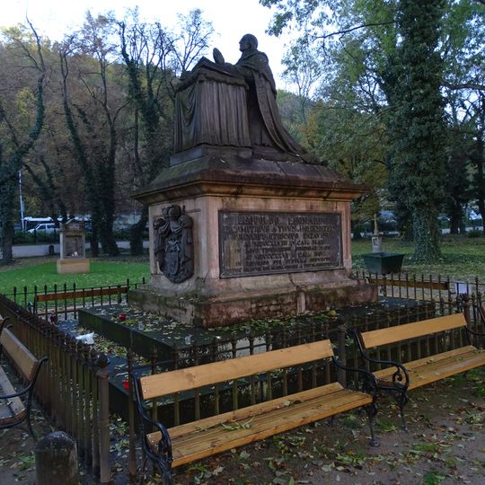 Grave of Leopold Leonhard Raymund Thun-Hohenstein