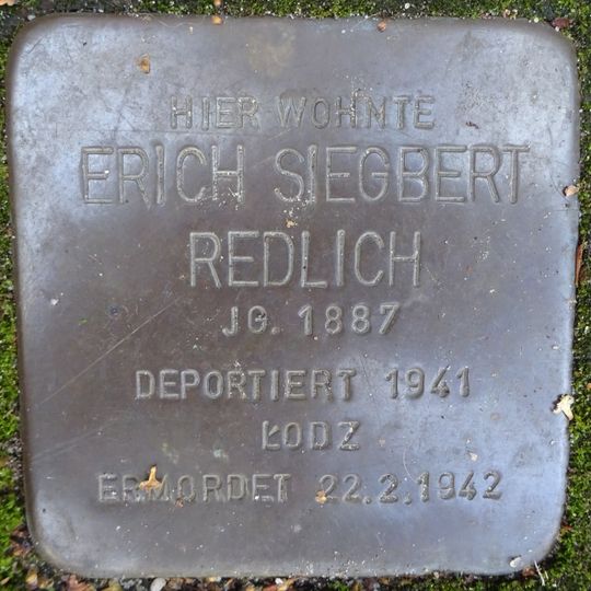 Stolperstein en memoria de Erich Siegbert Redlich