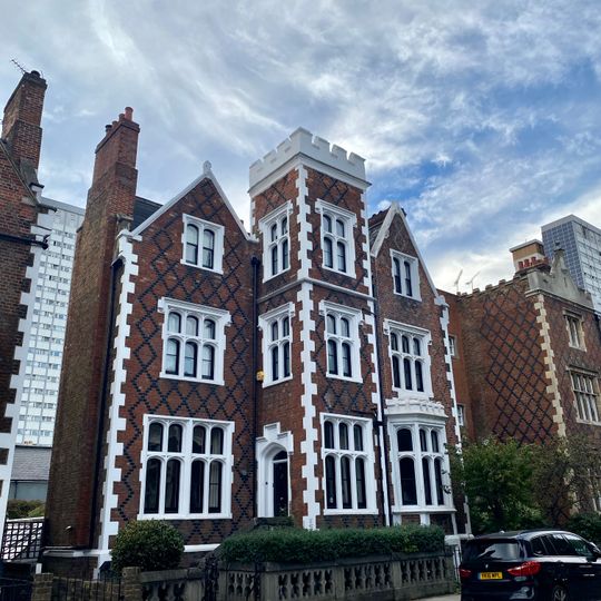 19 And 21, St Ann's Villas W11