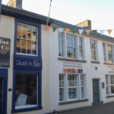 29 And 31, Main Street