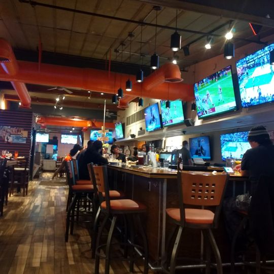 Hooters