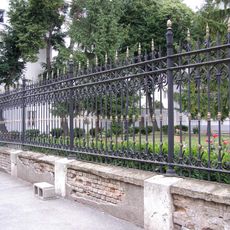 Veľký ev. kostol, záhrada