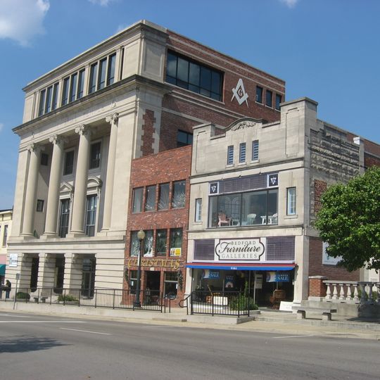 Bedford Courthouse Square Historic District