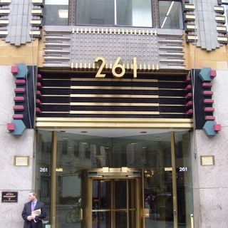 261 Fifth Avenue