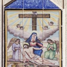 Retablo cerámico de la Virgen de los Dolores en calle Santa Rita