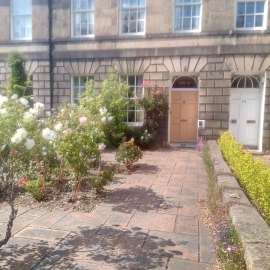 Edinburgh, 20 Comely Bank