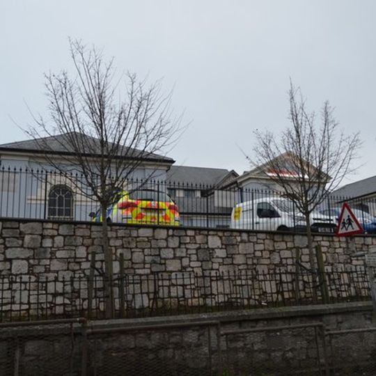 Newton Abbot Hospital Central Entrance Block Attached Walls And Piers