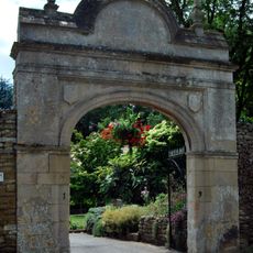 Gateway And Screen Wall 1200 Metres North West Of Harlaxton Manor