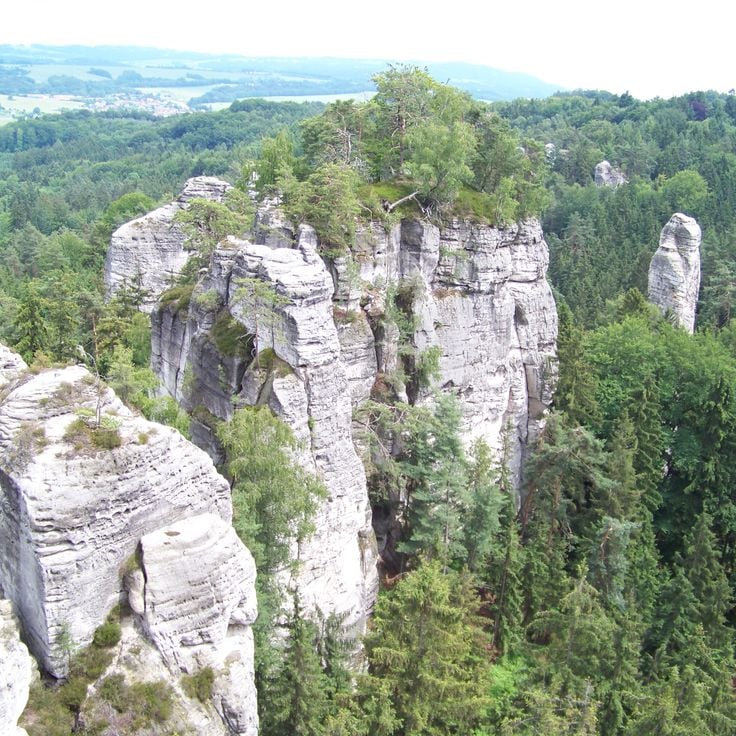 Hruboskalsko Rock City