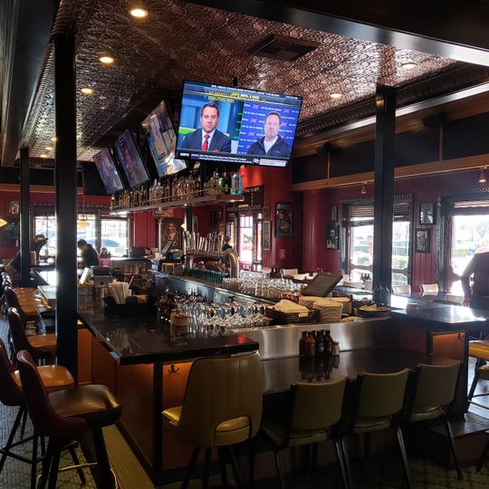 Lucille's Smokehouse Bar-B-Que