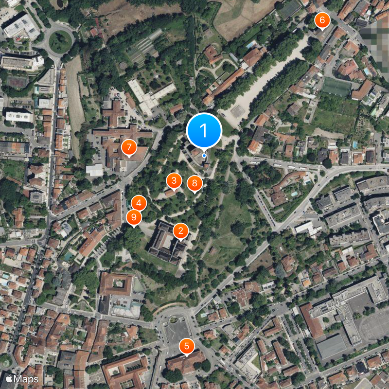 Castle of Guimarães Map