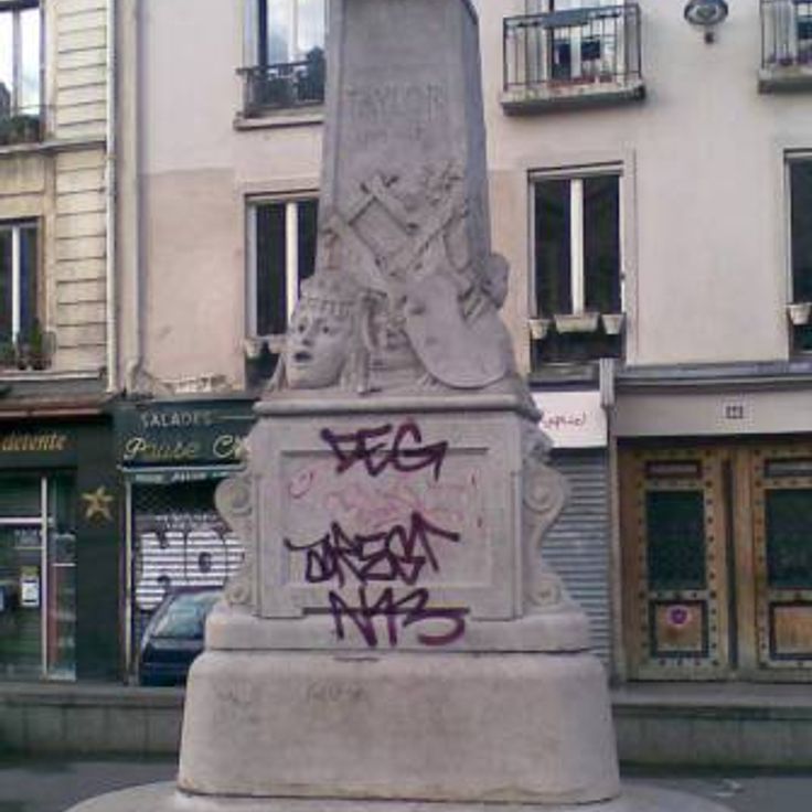 Monument to Baron Taylor