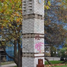 Plastika ČSČZ na Kounicově ulici v Brně