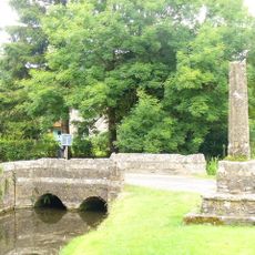 Medieval cross immediately south of Gumstool Bridge