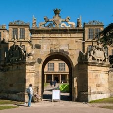 Gazebo And Garden Walls At Hardwick Hall