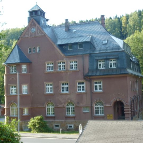 Rathaus Markneukirchner Straße 32