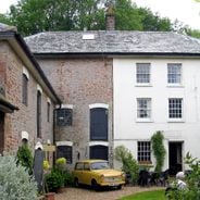 Turistlerden uzak Somerset'teki tarihi yerler