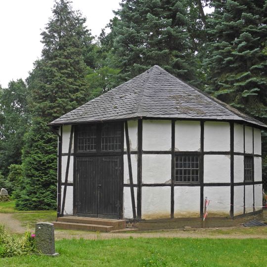 Cemetery in Fürstlich Drehna