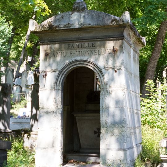 Grave of Camille-Thonnellier