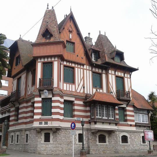 Villa Normandy