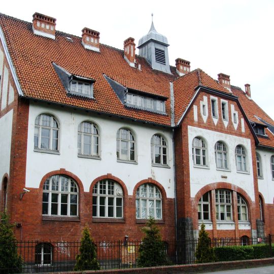Powstańców Wielkopolskich 2 in Bydgoszcz