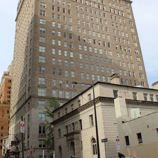 Barclay Hotel