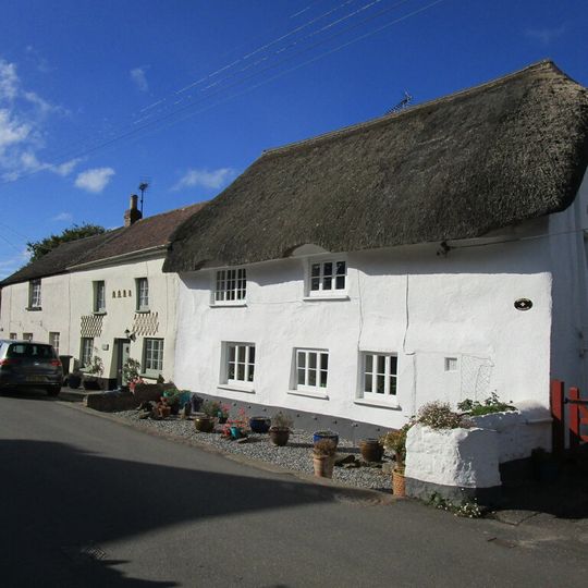 Mellow Thatch Mellow Thatch Cottage Mellow Thatch, Mellow Thatch Cottage , And Pines Pines