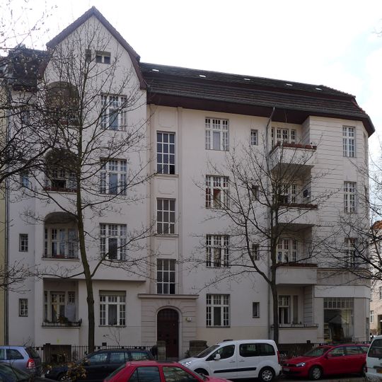 Mietshaus Elsastraße 5 Ortrudstraße 4