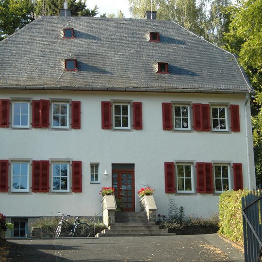 Pfarrhaus und Pfarrgarten