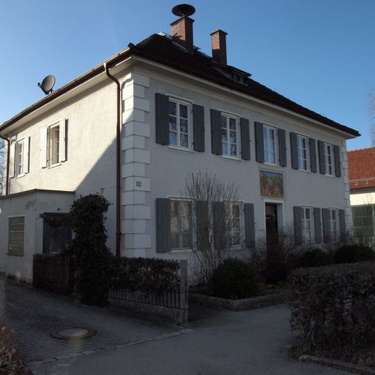 Hauptstraße 46