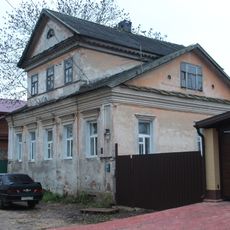 Жилой дом (Осташков)