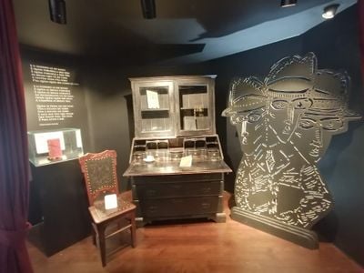 Interior 1