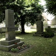 Listed church and churchyard in Ganzig