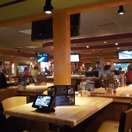 Applebee's Grill + Bar