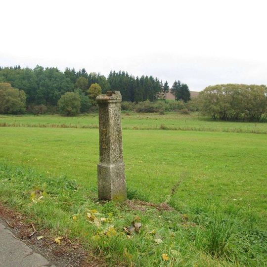 Kříž severozápadně od Hvízdalky