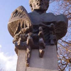 Ludwik Waryński monument in Warsaw