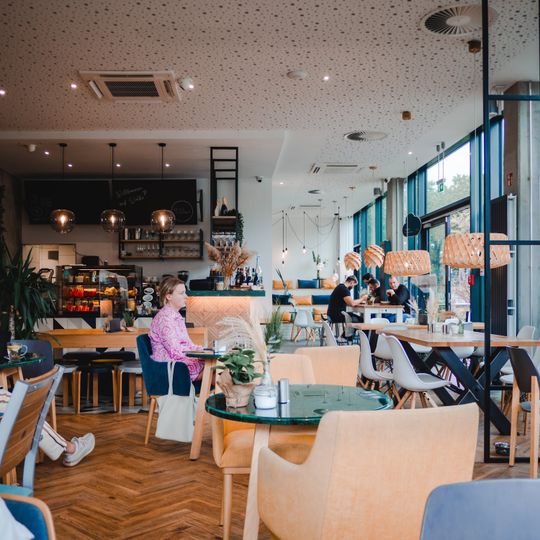 Cloud kitchen cafe