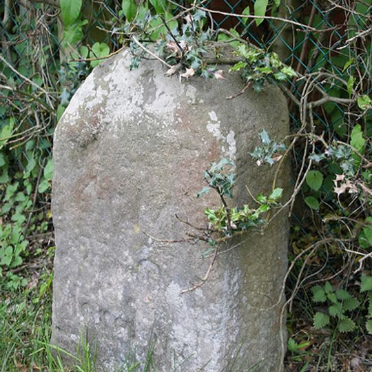 Milestone, Whitestone House, White Stone Cross