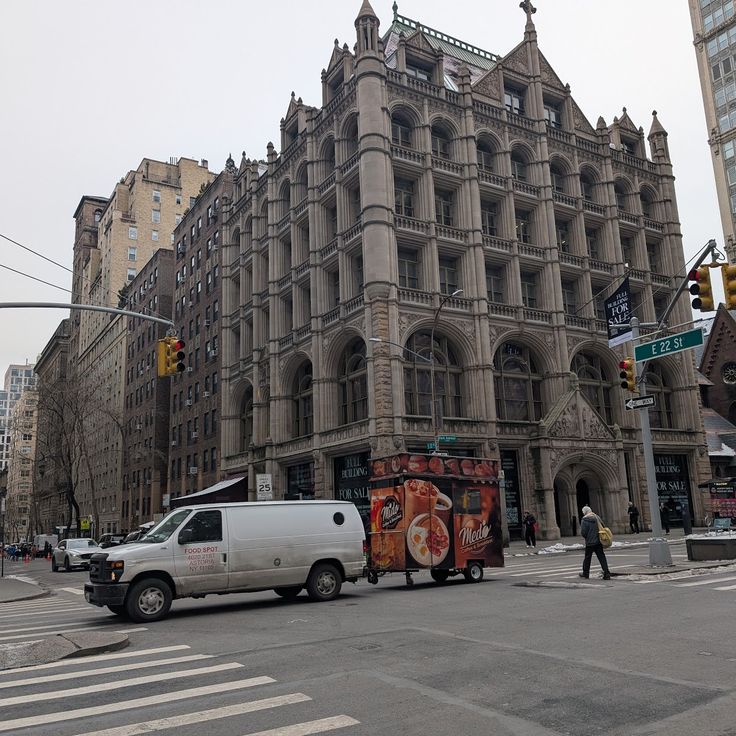 281 Park Ave