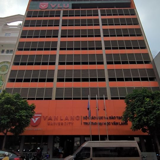 Van Lang University