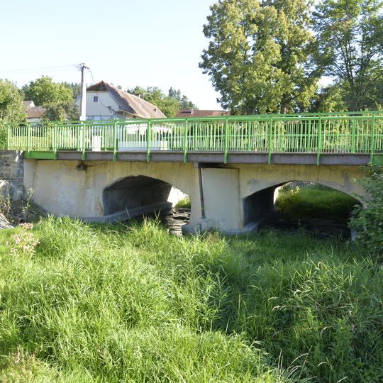 Road bridge 22-041 in Cehnice