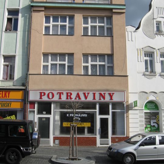 Dvorní dům u čp. 19