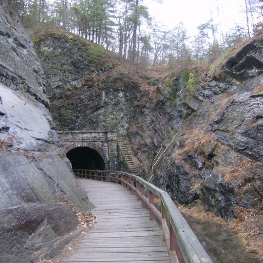 Paw Paw Tunnel