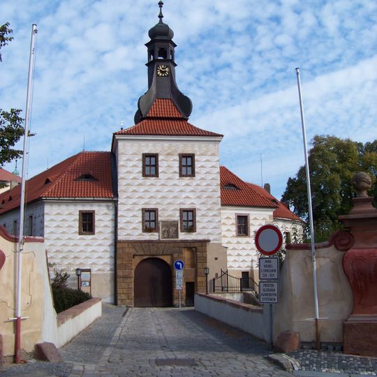Entrance bridge of the Kostelec nad Černými lesy Castle