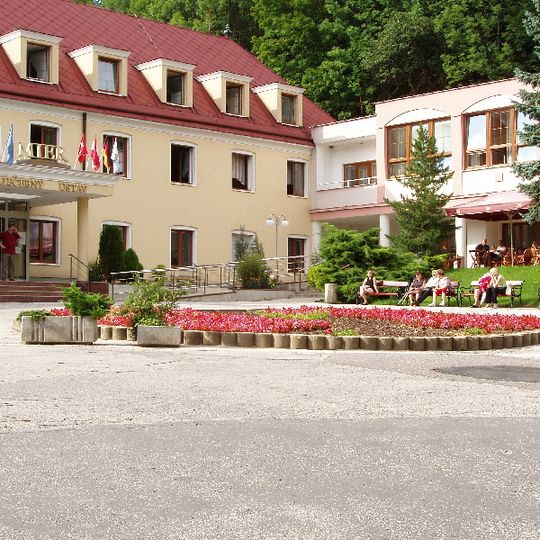 Liečebný dom Mier, dom kúpeľný