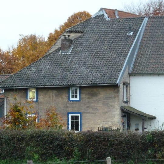 Kampstraat 9, Arensgenhout