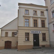 Masarykovo náměstí 16